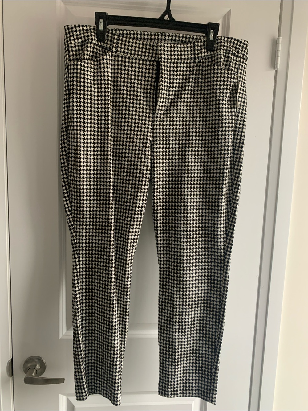 Old Navy Black and White Houndstooth Trousers Size 16